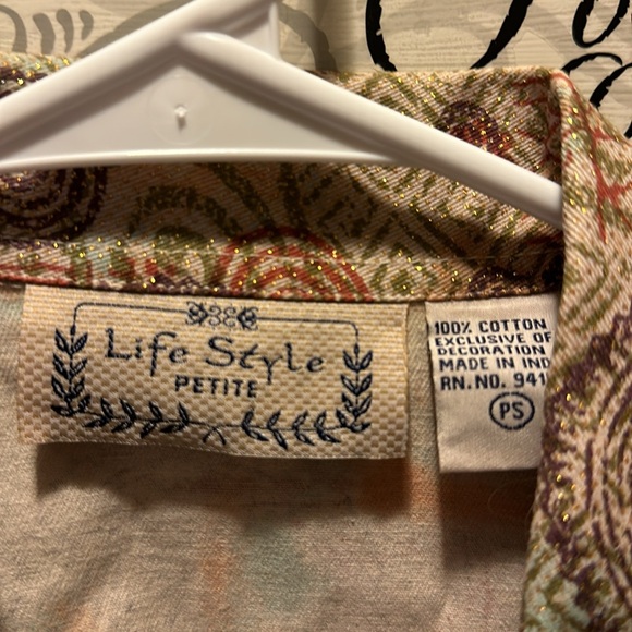 Lifestyle Lightweight jacket with beads, gold sparkles wood buttons size PS /K-5 - Picture 4 of 6